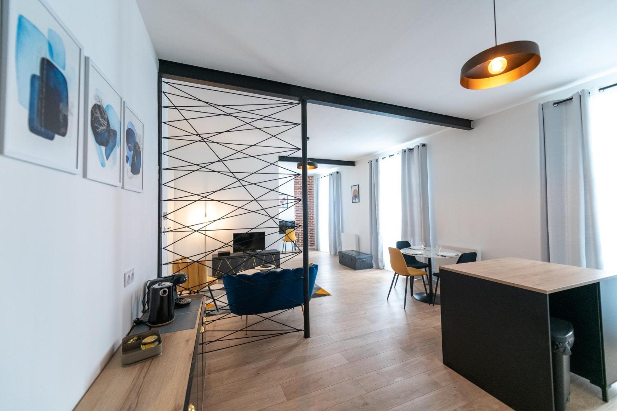 Apartment Kasa Arty - Equipe - Agreable Et Confortable *